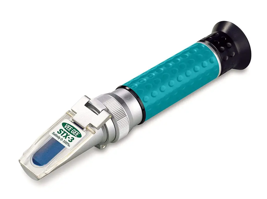 How To Use A Refractometer For Salinity Measurement In Reef Tanks? 1
